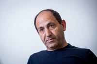 ניצול לרעה: כתב אישום נגד חברת הסלולר של רמי לוי