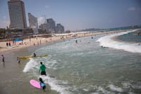 בן 70 טבע למוות בחוף ארגמן בעכו