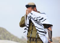 פנימיות בקטנה: תלמדו איך לקבל מהתפילין שפע אלוקי
