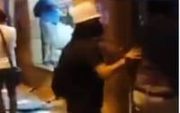 אנרכיה בלבנון: מפגינים בוזזים את מטה איגוד הבנקים