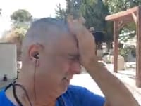 ברוך בן יגאל ממרר בבכי: הדגל הורד לחצי התורן. צפו