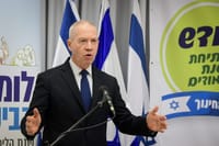גלנט בחדר המצב של משרד החינוך, אמש
