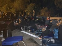 תקועים בדרך לאומן: מאות חסידים חסומים בבלארוס