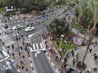 הפגנות נגד נתניהו ברחבי הארץ; מפגינים הותקפו
