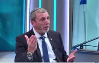 השר פרץ: בצלאל בוא נתמודד, לא הכל זה פוליטיקה