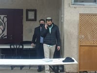 סמוטריץ' יוצא מביתו של הרב דרוקמן