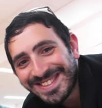 בשורות טובות: אלעד ברזילי עומד על רגליו