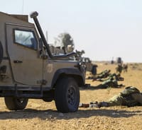 בזמן מלחמה: אזרח חדר לבסיס גנב נשק וגרם נזק
