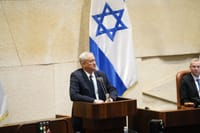 גנץ: "אין מקום לתחנת גלי צה"ל במתכונת הנוכחית"
