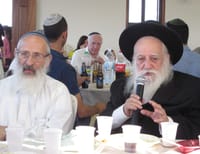 הרב אויערבך זצ"ל ליד הרב אבינר