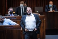 לקראת פיצוץ? מחלוקת חדשה בין רע"מ לקואליציה