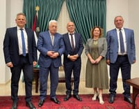 חברי מרצ אצל אבו מאזן