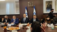 סערה פרצה במהלך הדיון בממשלה: "מי אתה בכלל?"