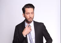 מנחה חליפי: עידו רזנבלום מתכונן לשידור| צפו: