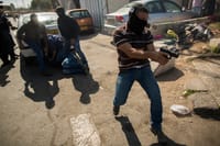מסתערבים מבקשים חילוץ בקשר מתוך כפר בדואי |צפו
