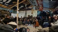 מרגש: הזמר ביני לנדאו הופיע בחומש | צפו