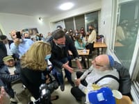 רגע מרגש בבית של פולארד: "אני חייב לך תודה אדירה"