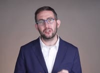צפו: הרב קנייבסקי כיהן בשלושה תפקידים