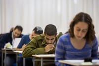 פחות מבחנים ויותר עבודות: כך תראה הרפורמה בבגרויות