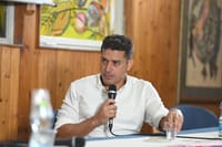 צפו: שיקלי מסביר מתי יהיה אפשר לשתף את עבאס