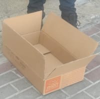 עכו: תינוק בן מספר ימים נמצא בתוך קרטון