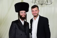 אלמנתו של שמחה בונים ז"ל מאסון מירון מתחתנת הערב
