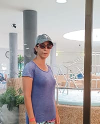שוב: לא הורשתה להכנס לימית 2000 עם בגד ים צנוע