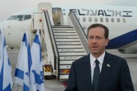 נציג ישראל: הרצוג ישתתף בהלווית המלכה אליזבת