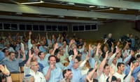 זעם במרכז הבית היהודי: "בושה; לא נתמוך בנוכלים"