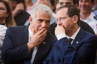 הרצוג פנה ללפיד וגנץ לשם כניסה לממשלת אחדות