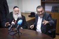 גפני וגולדקנוף בישיבת סיעה