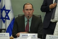 רוטמן.