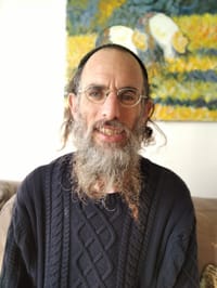 זה כך גם בצפת ובנווה יעקב? | תגובה לרב שמואל אליהו