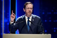 הרצוג: 'אנחנו בצומת דרכים, התהום במרחק נגיעה'