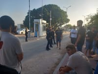 מפגיני השמאל חסמו, המשטרה פינתה פעילי ימין