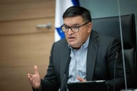 עוד מכה לגנץ: מיכאל ביטון עוזב את 'כחול לבן'; זו המפלגה בה הוא יתמודד