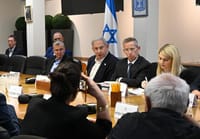 הקבינט החליט: תופסק הזרמת החשמל והדלק לעזה