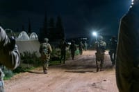 יו"ש: 13 מבוקשים נעצרו; כלי טיס תקפו חוליית מחבלים