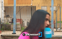 בגלל אזעקה: המגישה נטשה את השידור. צפו