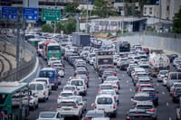 רימון אותר על הכביש: עומסים כבדים באיילון