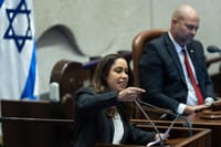 שפל חדש | צפו: העימות בין השרה לח"כית יצא משליטה