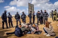 בזמן שהחטופים שם: הצעדים של ישראל לטובת העזתים