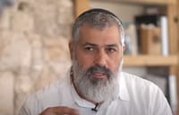 זה השכר החודשי של צבי יחזקאלי בערוץ החדש