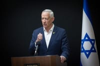 גנץ: "הכניסה לרפיח חשובה, החטופים חשובים יותר"