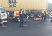 תאונה קשה: רוכב אופנוע נהרג בהתנגשות עם משאית