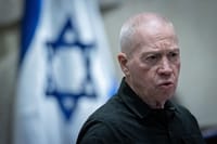 דקות ספורות לפני השחרור: גלנט שלח צו מעצר מנהלי