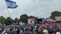 אלפים השתתפו בעצרת בלונדון לציון שנה לטבח ה-7.10