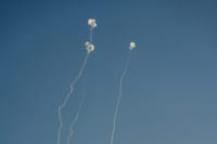 בדקות האחרונות: יירוטים מעל ים המלח ואזעקות בקריות