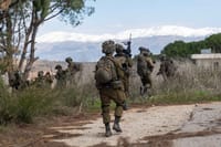 לצד הפסקת האש: צה"ל ממשיך להשמיד אמל"ח בלבנון