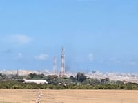 עשן מיתמר מעל רצועת עזה